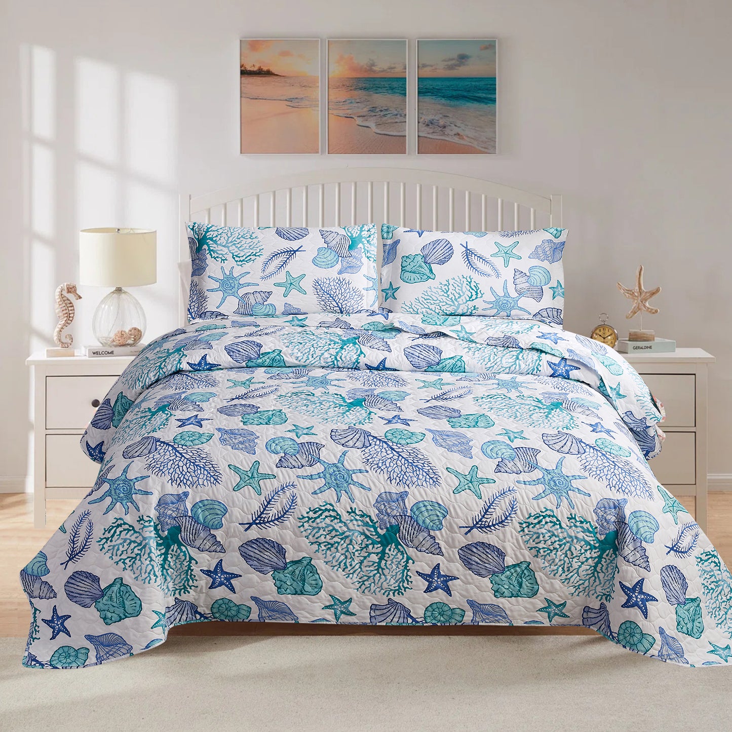 Kebury Ocean Beach Theme Quilts Bedding Set Lightweight Patchwork Coastal Bedding Letter Printed Coverlets Conch Seashell Starfish Seaweed Bedspreads (1 Quilt, 2 Pillow Shams)