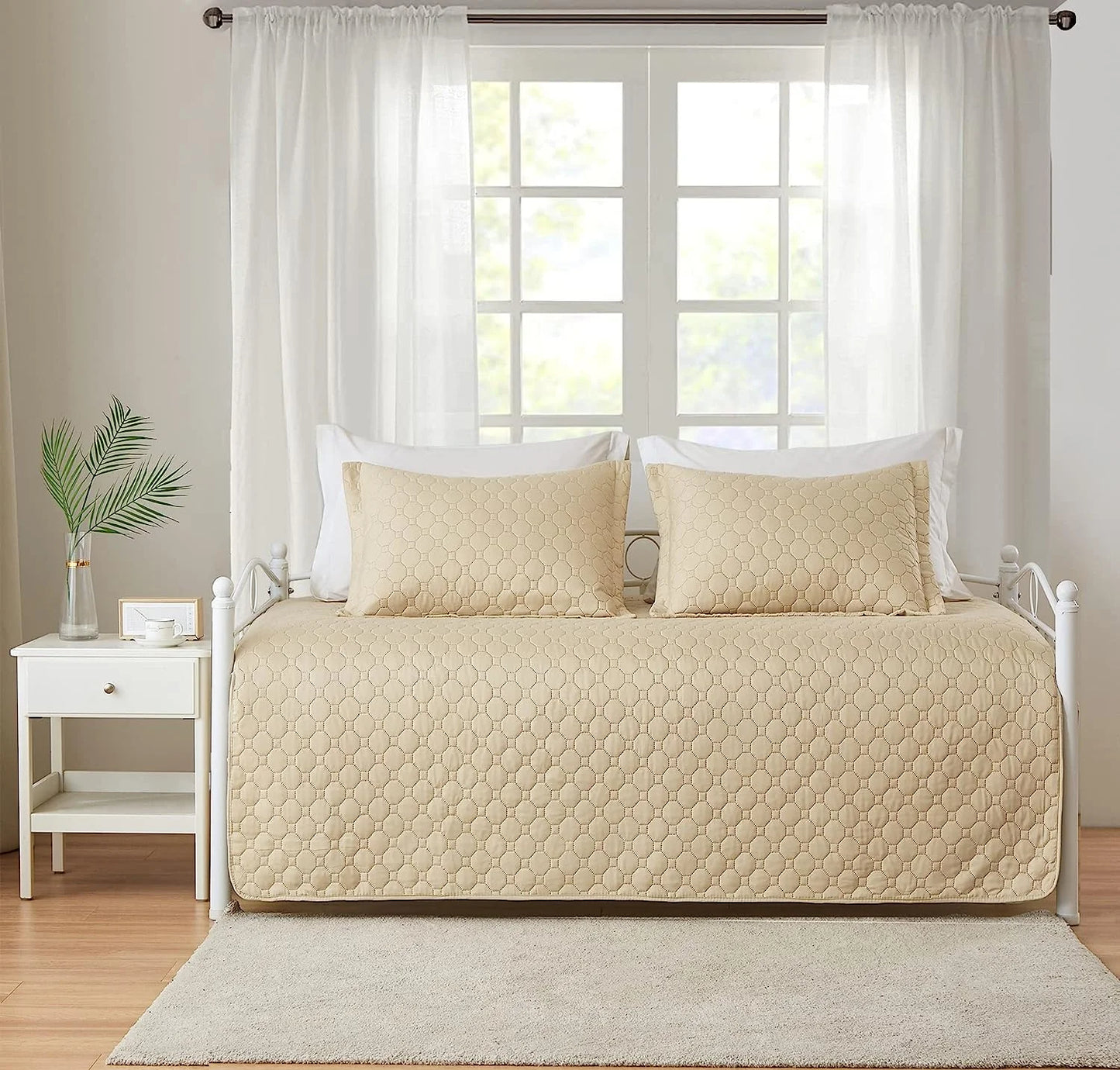 Kebury 3 Pieces Daybed Cover Set Cozy Sofa Daybed Bedding Double Sided Quilting Bedspread Day Bed Couch Cover With 2 Standard Shams,39"x75"
