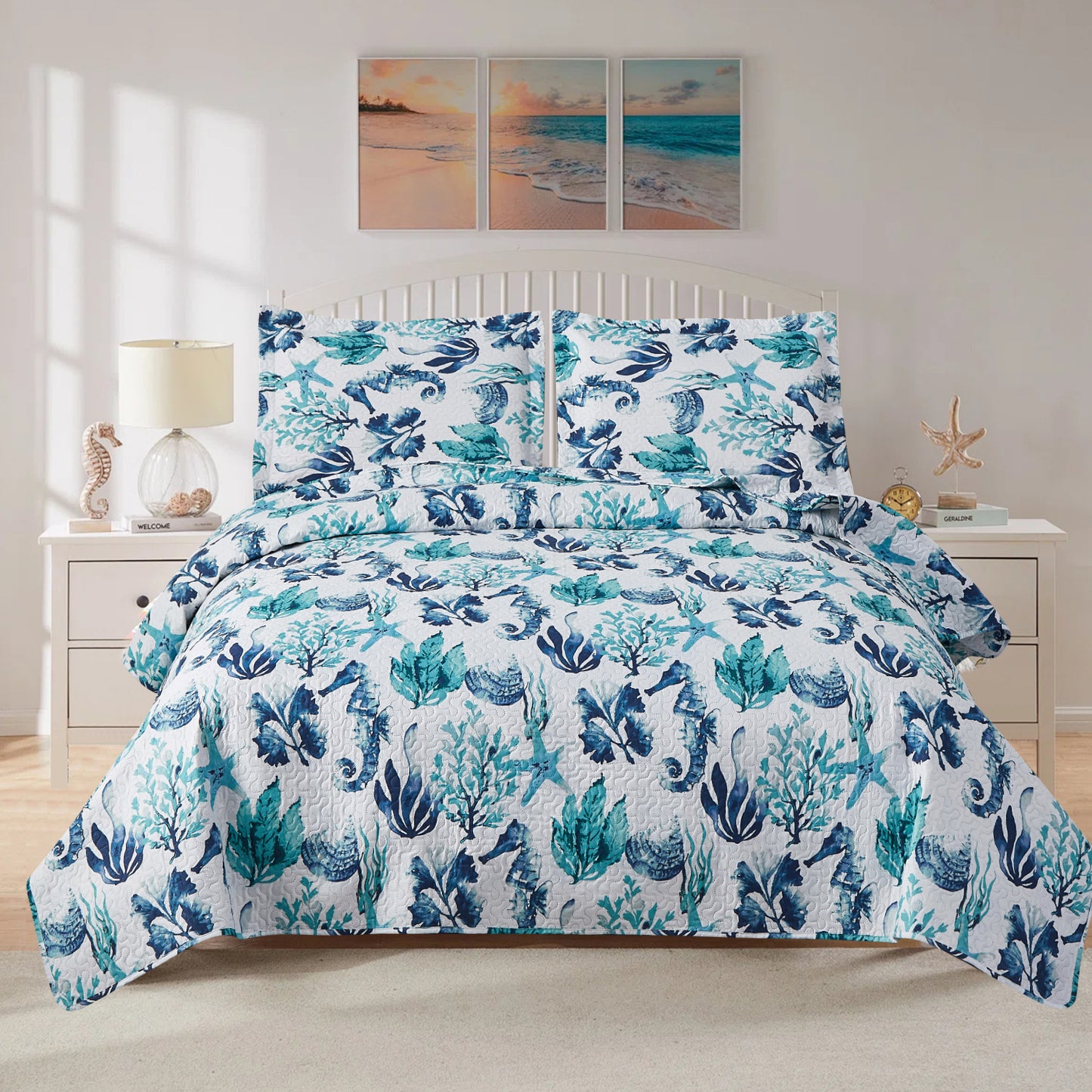 Kebury Ocean Beach Theme Quilts Bedding Set Lightweight Patchwork Coastal Bedding Letter Printed Coverlets Conch Seashell Starfish Seaweed Bedspreads (1 Quilt, 2 Pillow Shams)