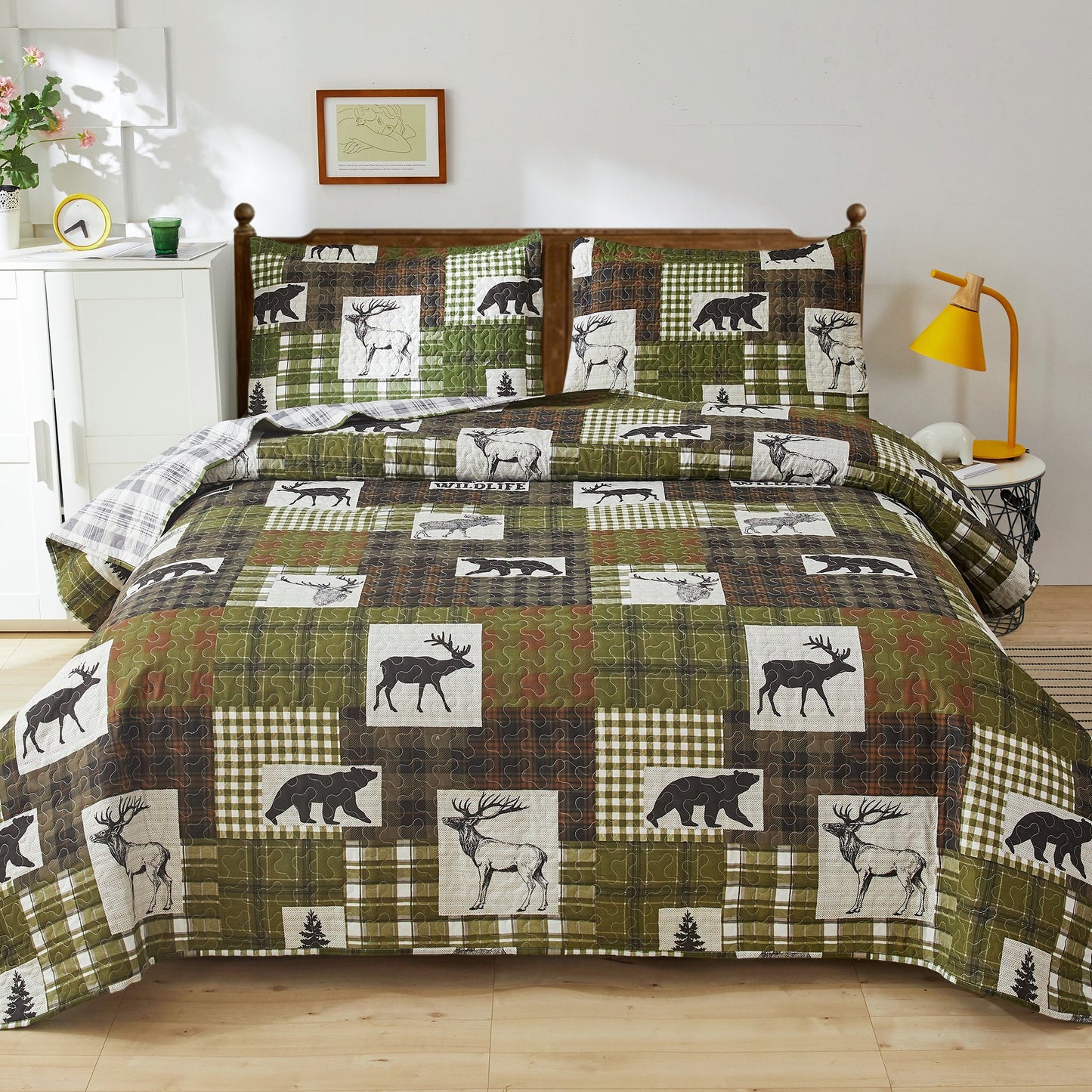 Beartech Quilt Set Queen Size Rustic Bedding Lodge Cabin Bear Quilt Buffalo Plaid Stripe Bedding Reversible Bedspread Coverlet Lightweight Microfiber Quilt Bedspread