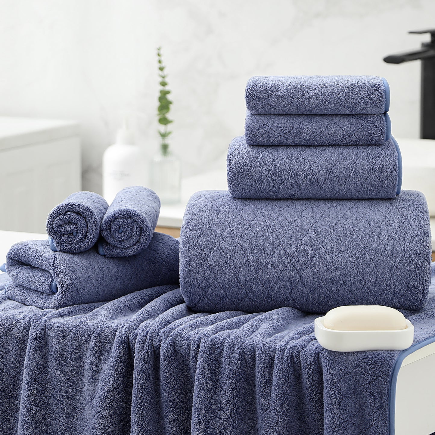 Kebury 8-Piece Towel Set: Oversize Bath, Hand & Washcloths - Ultra Soft & Absorbent